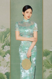 华英雄